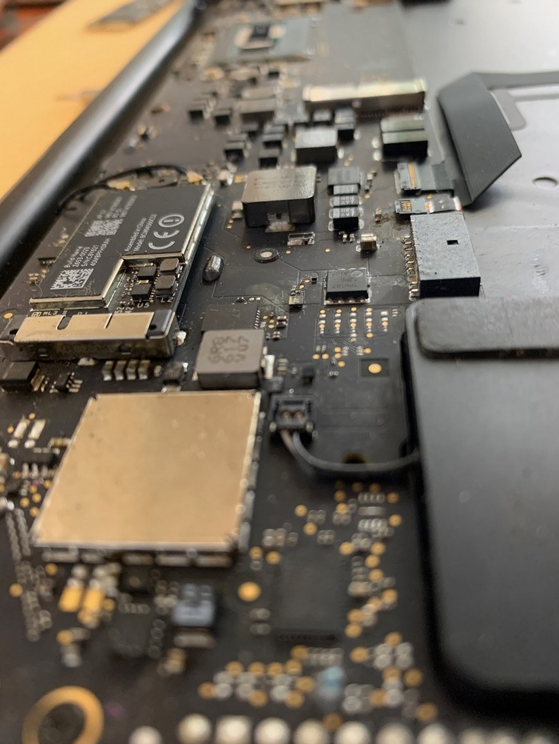Reparatur im Detail